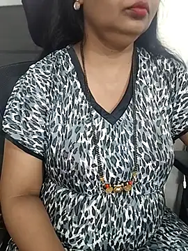 Snapshot of Deepthi_Mysore chatting on 29, 9, 2025 Deepthi Mysore online show from 29, 9, 2025