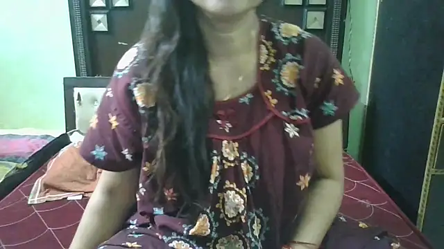 couplesuni online show from 3, 10, 2025