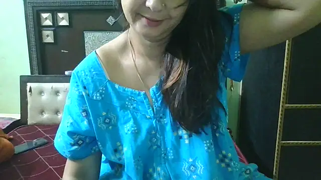 couplesuni online show from 9, 10, 2025