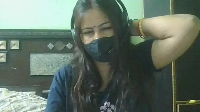 couplesuni online show from 14, 4, 2026