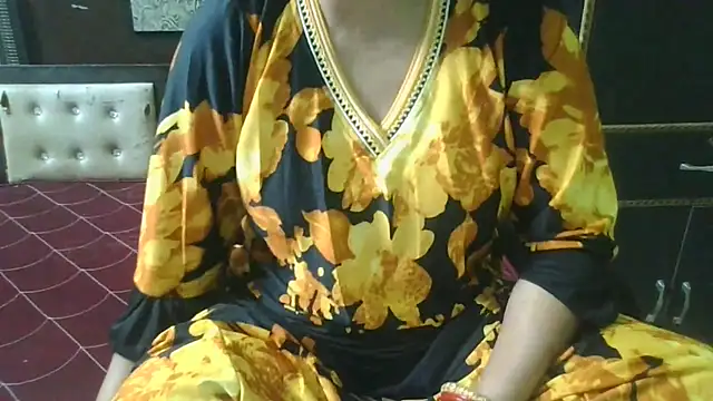 couplesuni online show from 29, 10, 2025