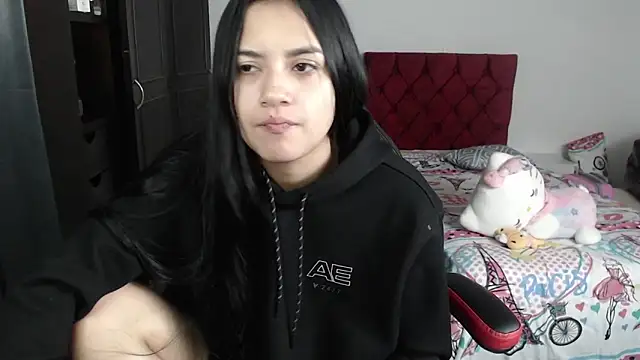 kayla k18 online show from 5, 2, 2025