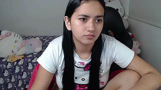 Snapshot of kayla_k18 chatting on 21, 7, 2026 kayla k18 online show from 21, 7, 2026
