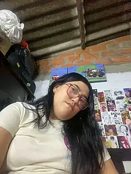 Snapshot of dafne19_ chatting on 28, 11, 2025 dafne19 online show from 28, 11, 2025