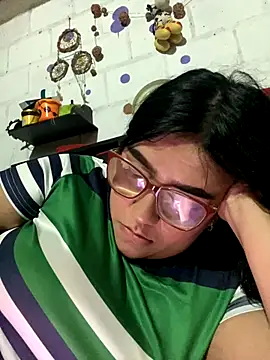 Snapshot of dafne19_ chatting on 16, 11, 2025 dafne19 online show from 16, 11, 2025