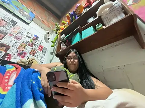 Snapshot of dafne19_ chatting on 19, 5, 2026 dafne19 online show from 19, 5, 2026