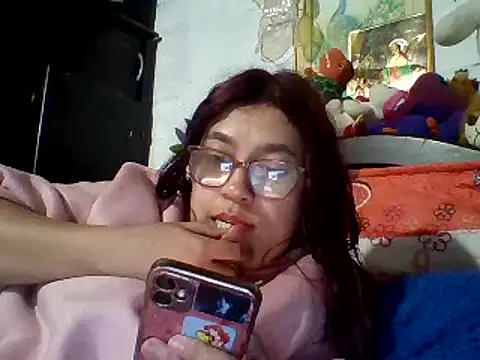 dafne19  online show from 27, 2, 2025