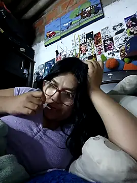 Snapshot of dafne19_ chatting on 5, 11, 2025 dafne19 online show from 5, 11, 2025