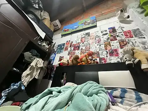 dafne19  online show from 12, 3, 2026