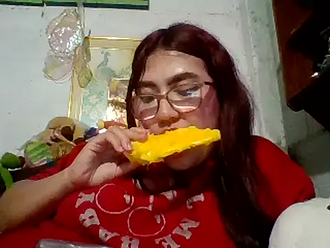 dafne19  online show from 5, 3, 2025