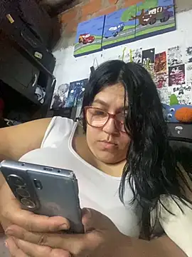 Snapshot of dafne19_ chatting on 20, 11, 2025 dafne19 online show from 20, 11, 2025