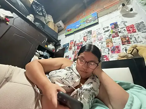 Snapshot of dafne19_ chatting on 24, 5, 2026 dafne19 online show from 24, 5, 2026