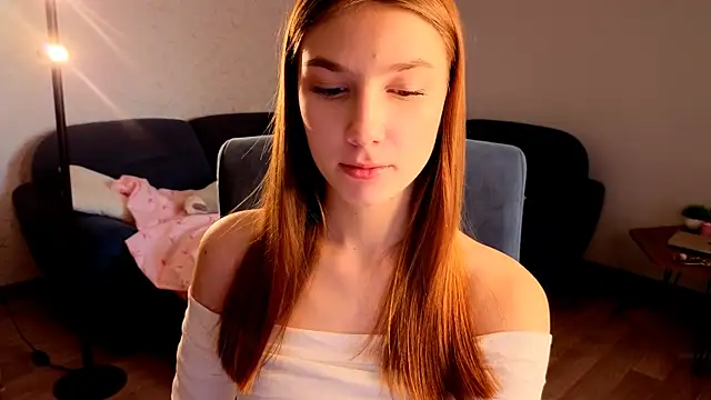 AnaHoney online show from 5, 4, 2026