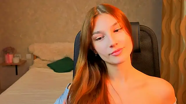 AnaHoney online show from 7, 11, 2025