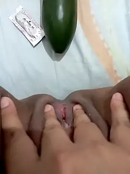 ambarlennoix online show from 19, 4, 2026