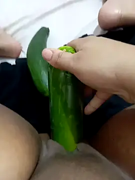 ambarlennoix online show from 10, 4, 2026