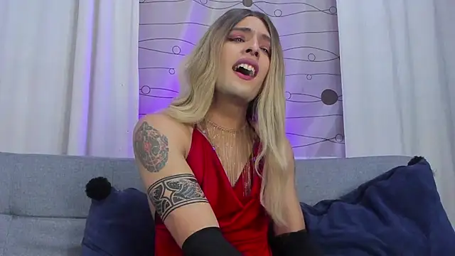 Snapshot of LukaCastillo chatting on 18, 3, 2025 LukaCastillo online show from 18, 3, 2025