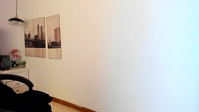 Alaia Cute online show from 11, 3, 2025