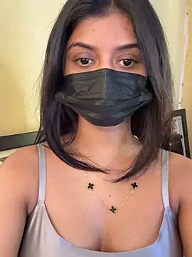 Aakanshaa   online show from 7, 4, 2026