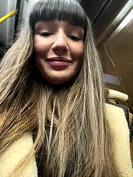 Sophie Avory online show from 5, 12, 2025