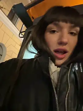 Sophie Avory online show from 15, 10, 2025