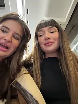 Sophie Avory online show from 3, 11, 2025