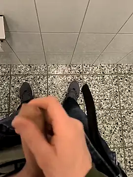 geilehecke1 online show from 18, 3, 2025