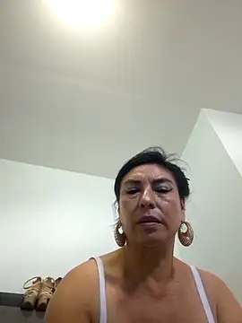 katysquirtdirty online show from 12, 3, 2025