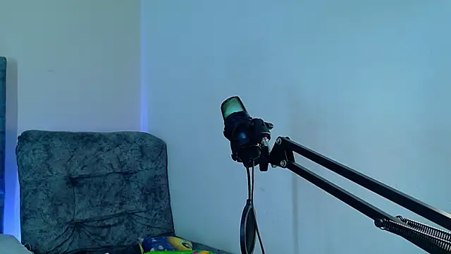 GabrielaMK online show from 10, 11, 2025