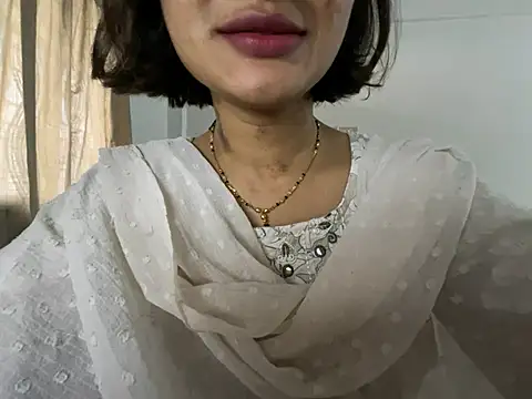 MaYaa  11 online show from 24, 1, 2025