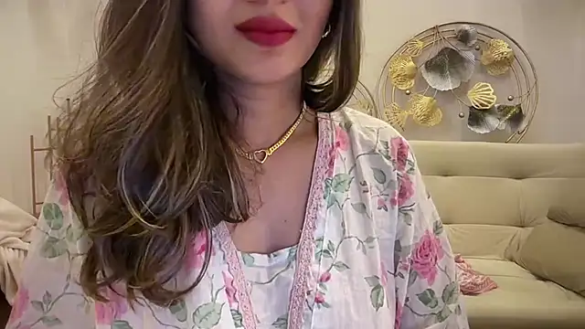 Snapshot of MaYaa__11 chatting on 15, 7, 2026 MaYaa 11 online show from 15, 7, 2026