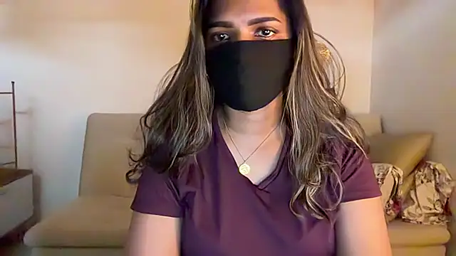 Snapshot of MaYaa__11 chatting on 29, 7, 2026 MaYaa 11 online show from 29, 7, 2026