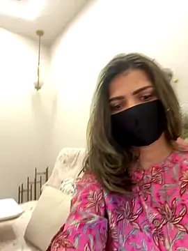 MaYaa  11 online show from 7, 1, 2026