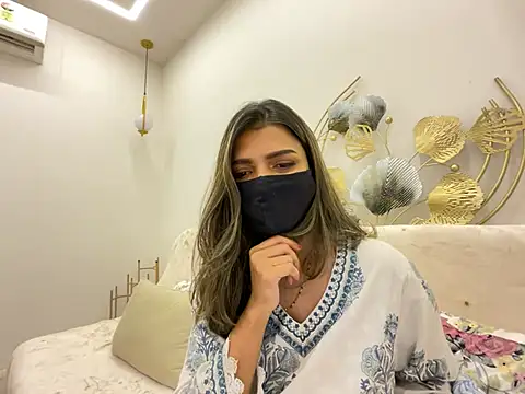 MaYaa  11 online show from 25, 3, 2026