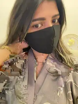 Snapshot of MaYaa__11 chatting on 19, 7, 2026 MaYaa 11 online show from 19, 7, 2026