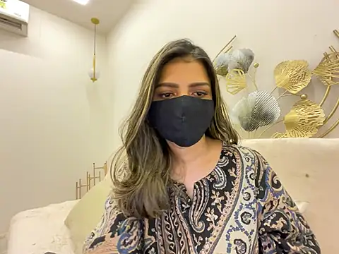 MaYaa  11 online show from 20, 3, 2026