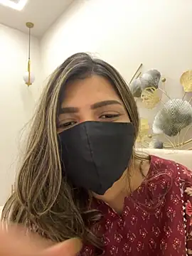 MaYaa  11 online show from 10, 2, 2026