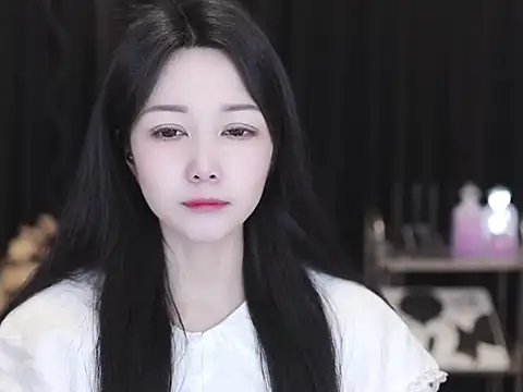 Nuyoah-77 online show from 13, 3, 2026