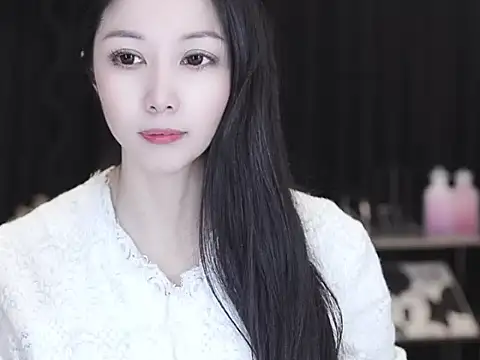 Nuyoah-77 online show from 13, 2, 2026