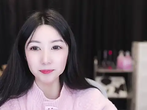 Nuyoah-77 online show from 12, 11, 2025