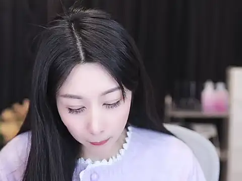 Nuyoah-77 online show from 8, 1, 2026