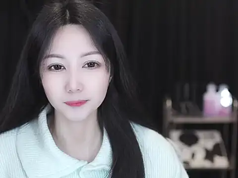 Nuyoah-77 online show from 3, 3, 2026