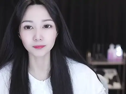 Nuyoah-77 online show from 6, 3, 2026