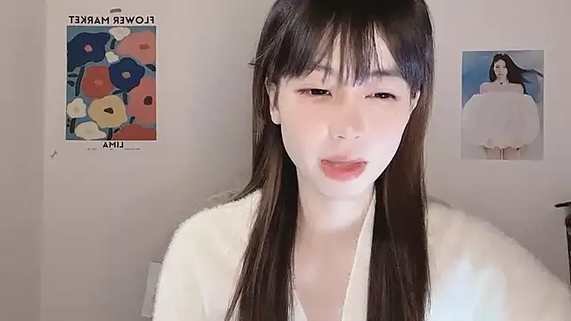 -Hottie online show from 4, 12, 2025