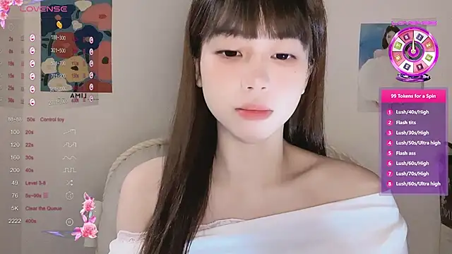 Snapshot of -Hottie chatting on 3, 11, 2025 -Hottie online show from 3, 11, 2025