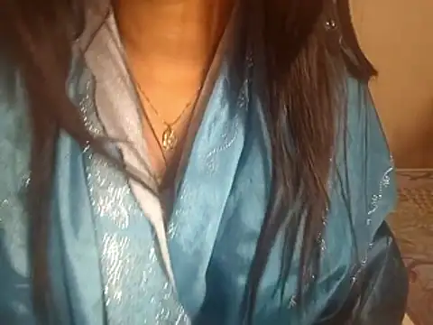 Snapshot of GoldnessAishu chatting on 10, 1, 2026 GoldnessAishu online show from 10, 1, 2026