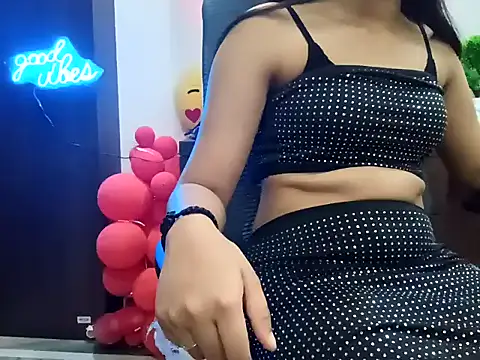 Snapshot of GoldnessAishu chatting on 20, 2, 2025 GoldnessAishu online show from 20, 2, 2025