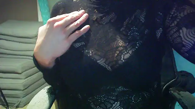 Raptor82 online show from 5, 10, 2025