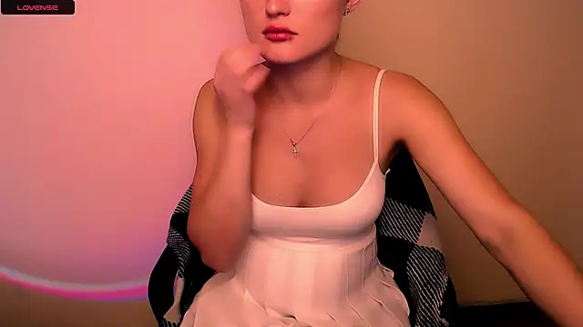 Felliciya online show from 24, 10, 2025