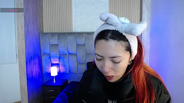 Mia Rinn online show from 15, 10, 2025